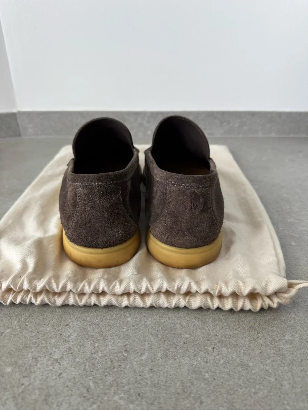 Loro Piana Warm Ash Grey Summer Walk